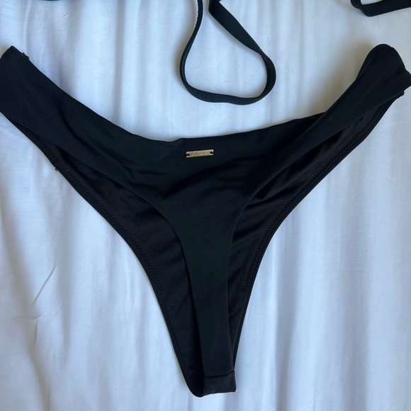 VICTORIA SECRET/ L* SPACE SWIM BLACK BIKINI - Picture 4 of 8